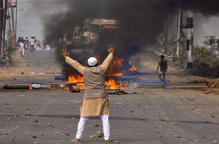 क्यों नहीं रुक रही राजनीतिक हिंसा क्यों नहीं रुक रही राजनीतिक हिंसा