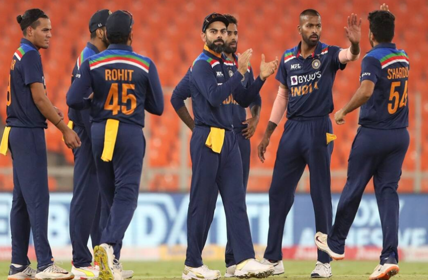 team_india.png ICC Team Ranking: T20 में भारत दूसरे नंबर पर कायम, वनडे में नीचे खिसका