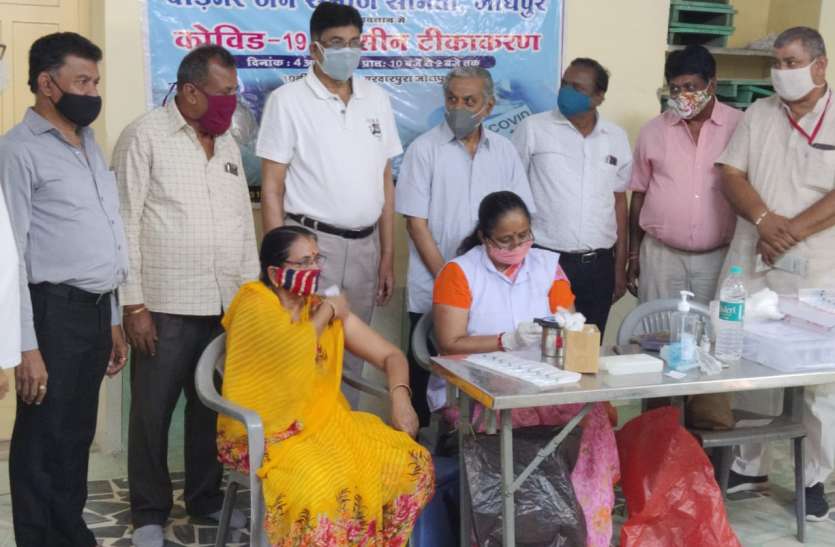 VACCINATION----वैक्सीनेशन शिविर में 150 ने लगाया टीका VACCINATION----वैक्सीनेशन शिविर में 150 ने लगाया टीका