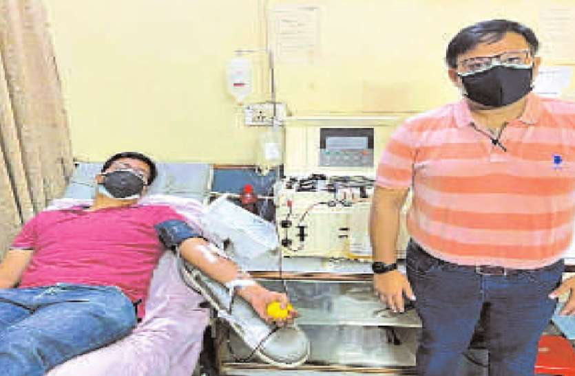 cms_image-2 किट आते ही पहले दिन संक्रमित मरीजों की जान बचाने 10 लोगों ने दिया प्लाज्मा
