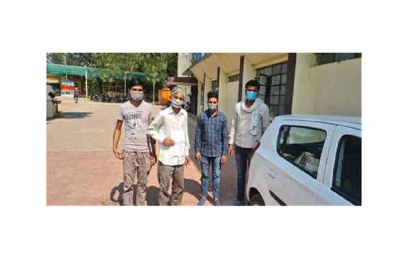 अब कोविड मरीजों के इलाज में लगे डॉक्टरों पर रौब जमाने लगे प्रशासनिक अफसर अब कोविड मरीजों के इलाज में लगे डॉक्टरों पर रौब जमाने लगे प्रशासनिक अफसर