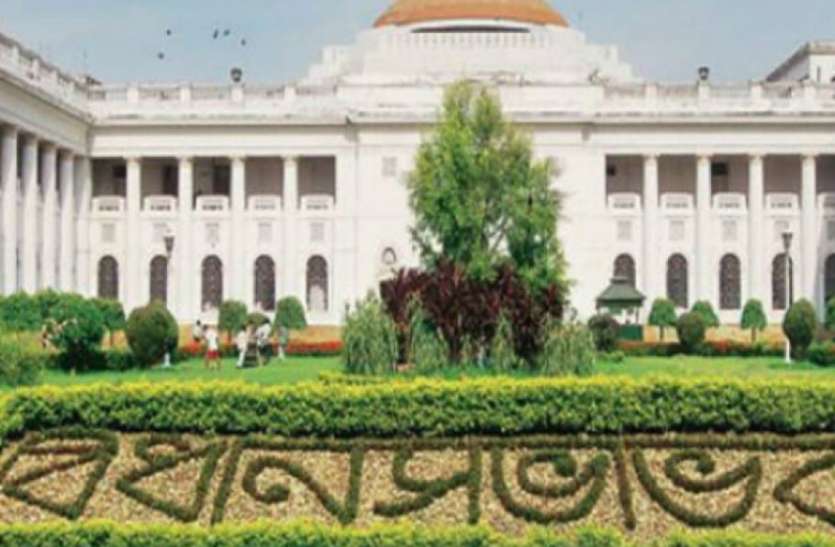 अमित मित्रा के तीसरी बार वित्त मंत्री बनने की चर्चा तेज अमित मित्रा के तीसरी बार वित्त मंत्री बनने की चर्चा तेज