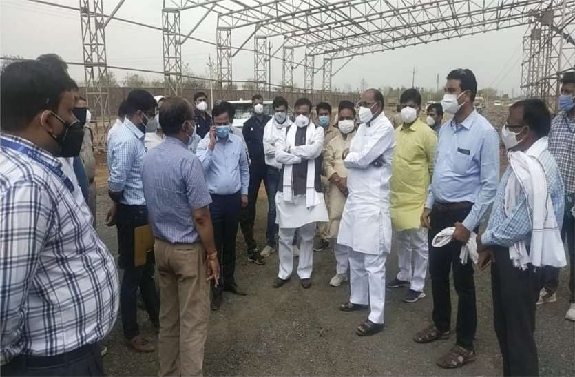 Completed the work of the hospital in a time-bound manner with quality गुणवत्ता के साथ समय-सीमा में अस्पताल का कार्य करें पूरा-मंत्री