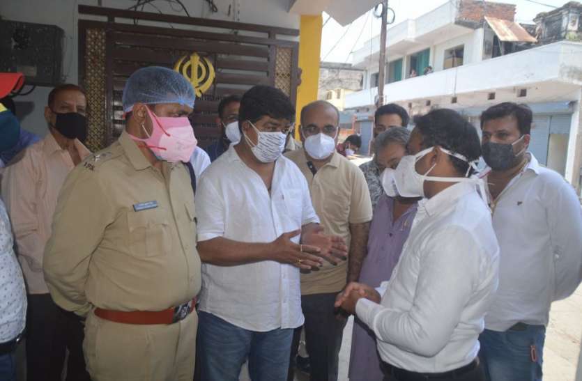patrika जरुरतमंदों को तलाशेगी पुलिस, व्यापारियों की मदद से घर पहुंचायेगी राशन