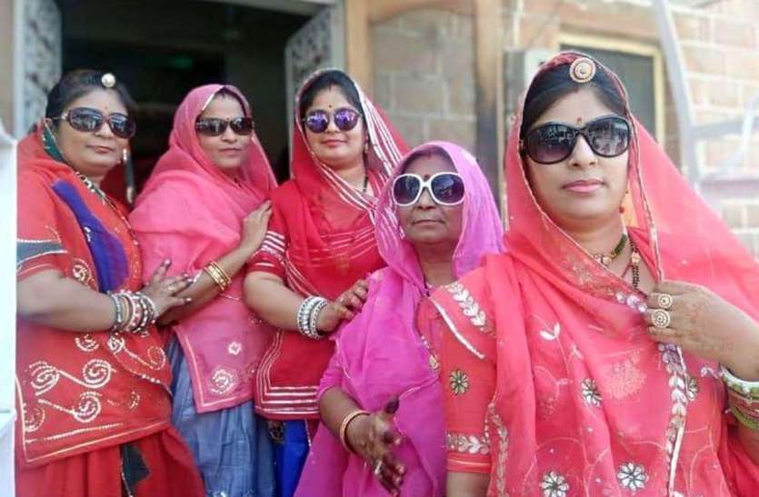 माँ के संघर्ष से बेटियों ने लिखी सफलता की इबारत Mother's Day Special- माँ के संघर्ष से बेटियों ने लिखी सफलता की इबारत