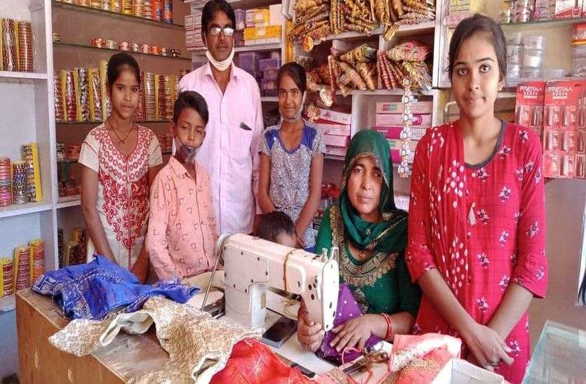 मदर्स डे: मुफलिसी में मां पहले परिवार फिर गांव का बनी सहारा मदर्स डे: मुफलिसी में मां पहले परिवार फिर गांव का बनी सहारा
