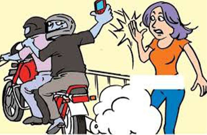 Incidences of robbery in Katni पुलिस से उठा भरोसा तो यहां गांव के लोगों ने सुरक्षा के लिए शुरू की रात्रि गश्त