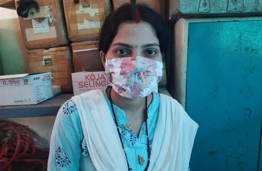 Breaking news गर्भवती ने किया कोरोना सैंपलिंग का काम, संक्रमित हुई तो सहनी पड़ी मिसकैरेज की पीड़ा Breaking news गर्भवती ने किया कोरोना सैंपलिंग का काम, संक्रमित हुई तो सहनी पड़ी मिसकैरेज की पीड़ा