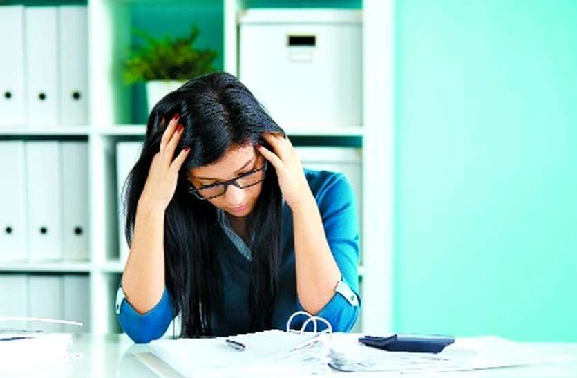 जरूरत से ज्यादा सोचना सही नहीं जरूरत से ज्यादा सोचना सही नहीं