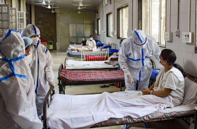 retired military doctors appointed कोरोना से जंग लड़ने के लिए रक्षा मंत्रालय ने रिटायर्ड 400 डॉक्टरों की भर्ती का आदेश दिया