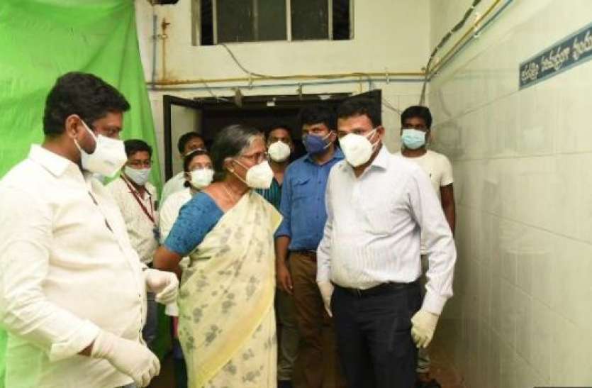 11 Covid Patient dies in tirupati due to Oxygen supply delay आंध्र प्रदेशः तिरुपति के अस्पताल में ऑक्सीजन सप्लाई रुकने से बड़ा हादसा, 11 कोरोना संक्रमितों की मौत