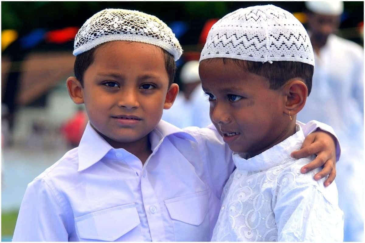 Muslim religious leaders appeal, celebrate Eid by staying in homes