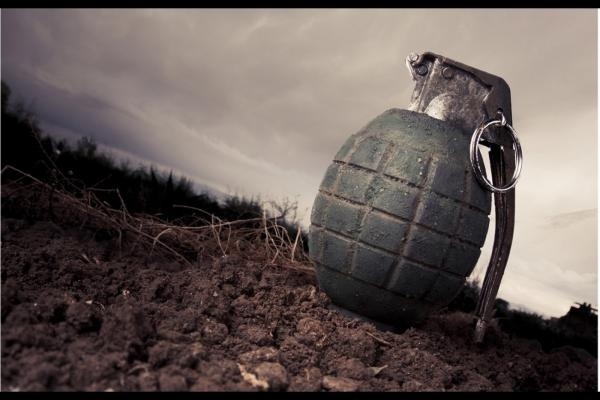 Hand grenade attack on police in Jammu and Kashmir