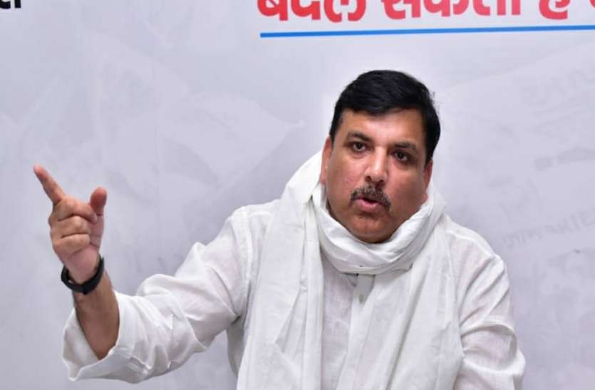 AAP Leader Sanjay Singh यूपी में शवों की बेकद्री पर संजय सिंह ने सीएम योगी को घेरा, कहा- कई प्रमाण खोल रहे हैं सरकार की पोल