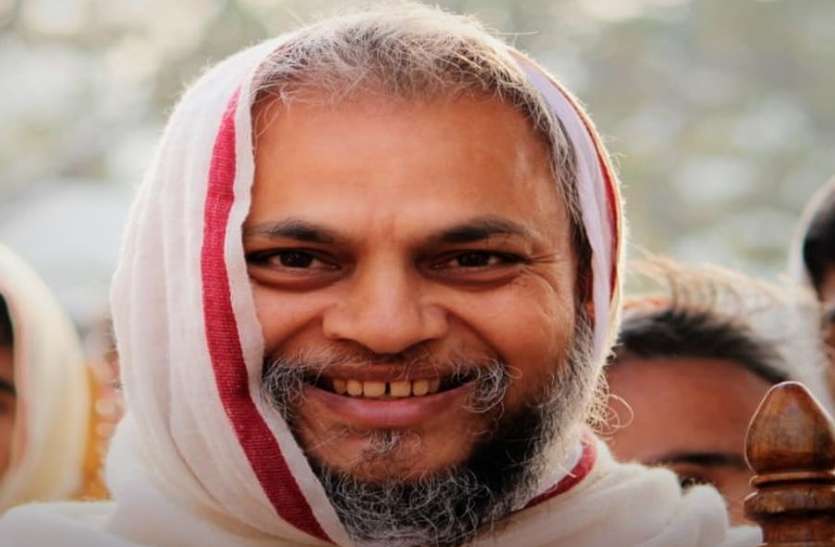 narratn15.jpg लॉकडाउन में मंदिरों के कपाट खोले जाएं: आचार्य नररत्न