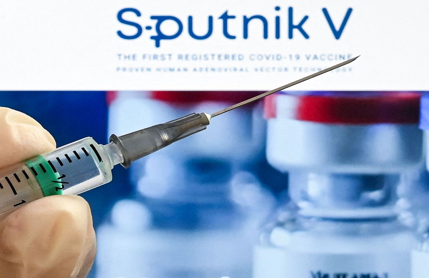 Covaxin और Covishield से कैसे अलग है रूसी वैक्सीन Sputnik-V? ये हो सकते हैं साइड इफेक्ट्स