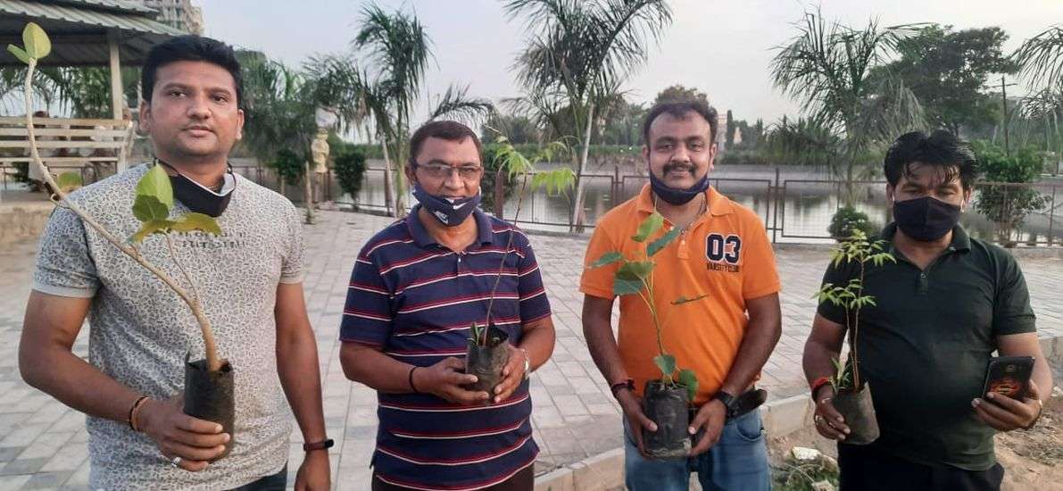 SURAT NEWS DAYRI: कपड़ा बाजार शर्तसहित खुले तो गलत नहीं