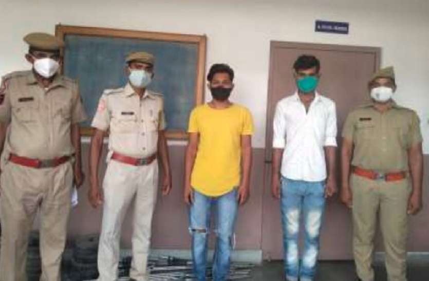 फैक्ट्री से चोरी करने वाले दो नकबजन गिरफ्तार फैक्ट्री से चोरी करने वाले दो नकबजन गिरफ्तार