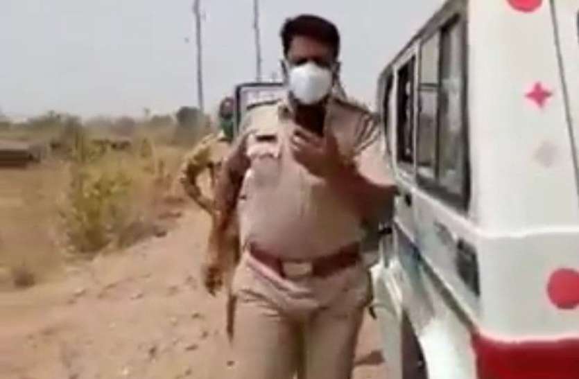 SI of RTO involved in illegal recovery suspended अवैध वसूली में लिप्त आरटीओ का एसआई निलम्बित