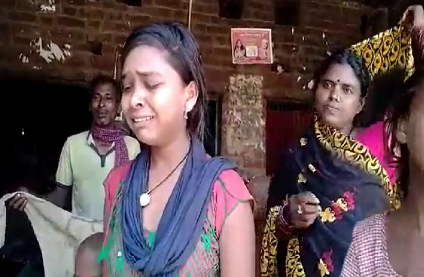 बाराबंकी में पुलिस का गरीब परिवार पर टूटा कहर, एएसपी ने कहा दोषी पुलिसकर्मियों पर होगी सख्त कार्रवाई बाराबंकी में पुलिस का गरीब परिवार पर टूटा कहर, एएसपी ने कहा दोषी पुलिसकर्मियों पर होगी सख्त कार्रवाई