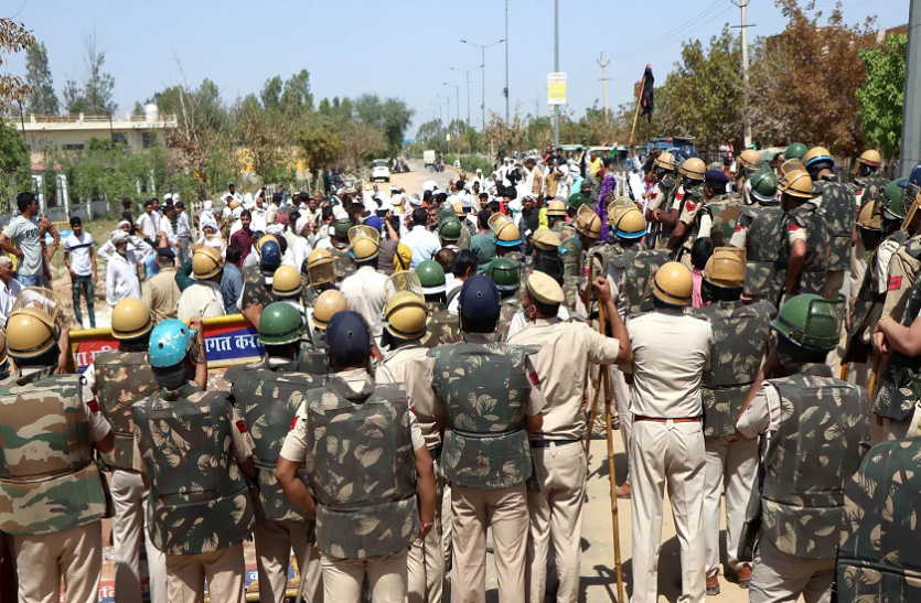 हरियाणा में प्रदर्शन के दौरान हिंसा करने पर 350 किसानों के खिलाफ मुकदमा दर्ज हरियाणा में प्रदर्शन के दौरान हिंसा करने पर 350 किसानों के खिलाफ मुकदमा दर्ज
