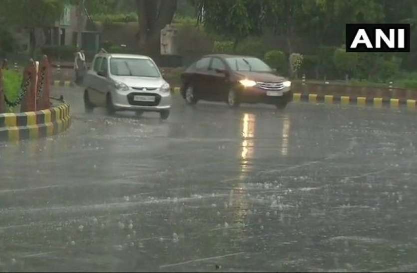 heavy rain in delhi and ncr दिल्ली-एनसीआर में 70 साल बाद मई माह सबसे ज्यादा ठंडा, बारिश के कारण सामन्य से 16 डिग्री गिरा तापमान