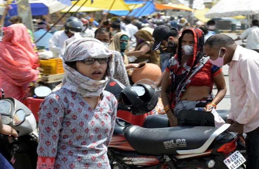 अब गांवों में कोरोना का कहर अब गांवों में कोरोना का कहर