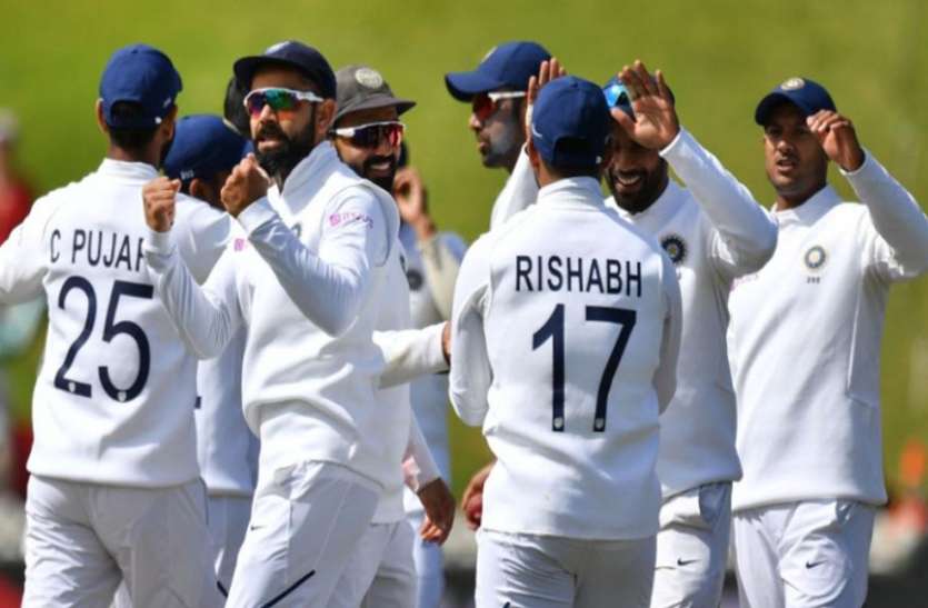 team_india.jpg टीम इंडिया के 3 विस्फोटक बल्लेबाज जिन्होंने वर्ल्ड टेस्ट चैंपियनशिप में लगाए हैं सबसे ज्यादा छक्के