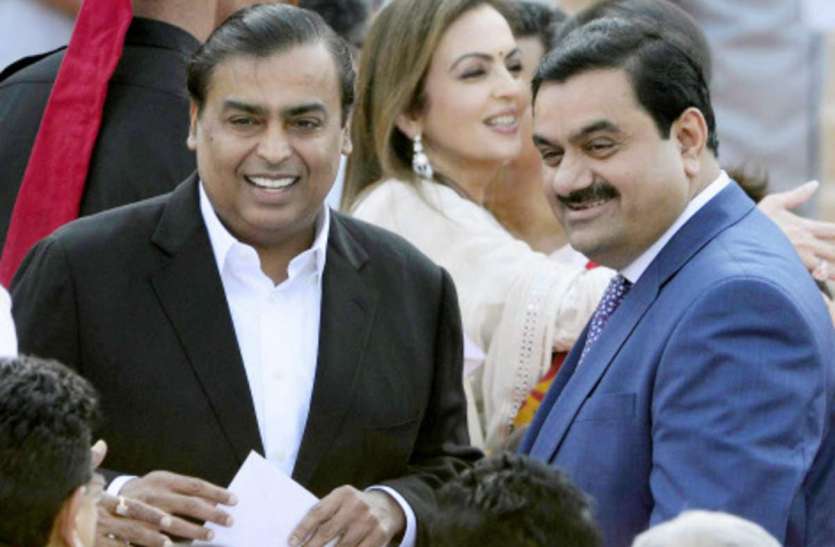 Gautam Adani may snatch richest Asian crown from Mukesh Ambani गौतम अडानी जल्द मुकेश अंबानी से छीन सकते हैं सबसे अमीर एशियाई होने का ताज, जानिए कितना रह गया है फासला