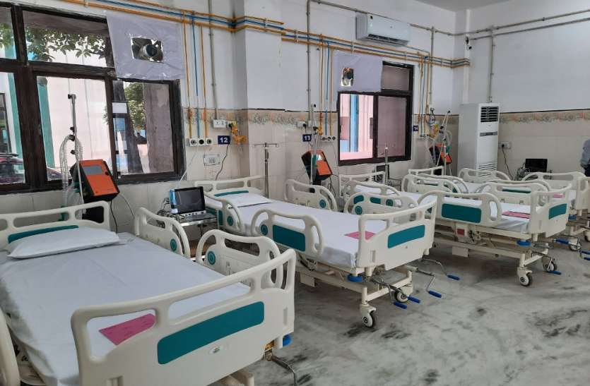 चिकित्सालय के पास निम्नवत अभिलेख उपलब्ध होना अत्यंत आवश्यक है। कोरोना की तीसरी लहर से लड़ने को तैयार हुआ 'पीकू वार्ड', शिफ्ट हुआ महिला हॉस्पिटल