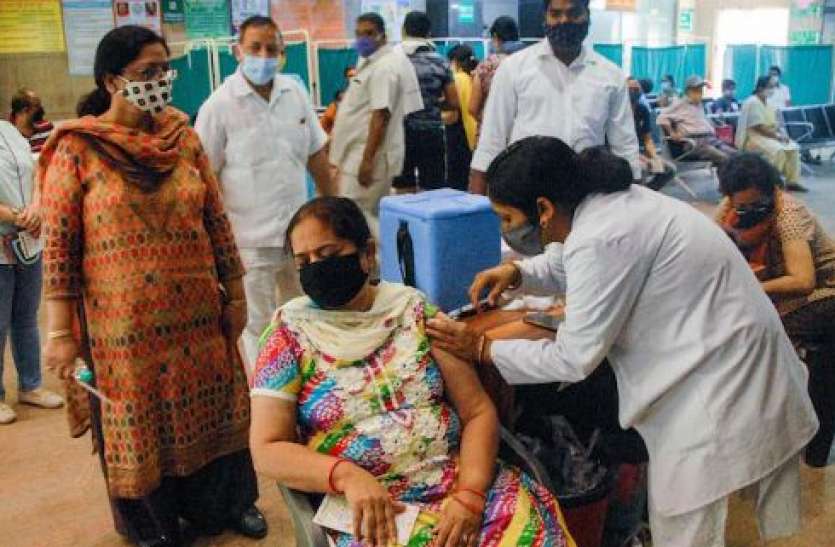 BMC will Run Walk In Vaccination from 24 to 26 May in Mumbai मुंबई में BMC ने कोरोना टीकाकरण में किया बदलाव, अब 3 दिन होगा 'वॉक इन वैक्सीनेशन'