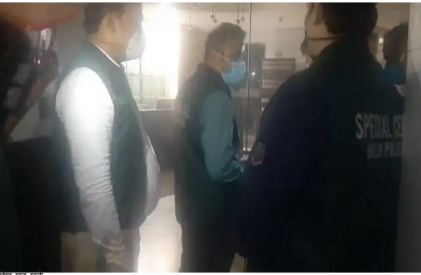 toolkit_case.png Toolkit Case: दिल्ली पुलिस की बड़ी कार्रवाई, स्पेशल सेल ने दिल्ली-गुरुग्राम स्थित ट्विटर दफ्तर पर की छापेमारी