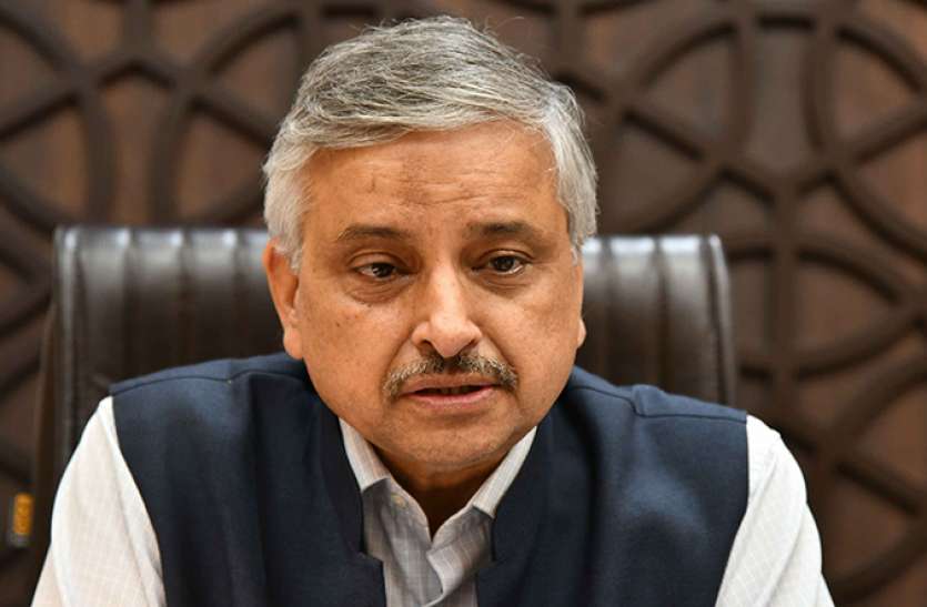 randeep guleria फंगल इन्फेक्शन संक्रमक नहीं, एम्स के निदेशक रणदीप गुलेरिया ने कहा-रंग से नहीं नाम से पहचाने