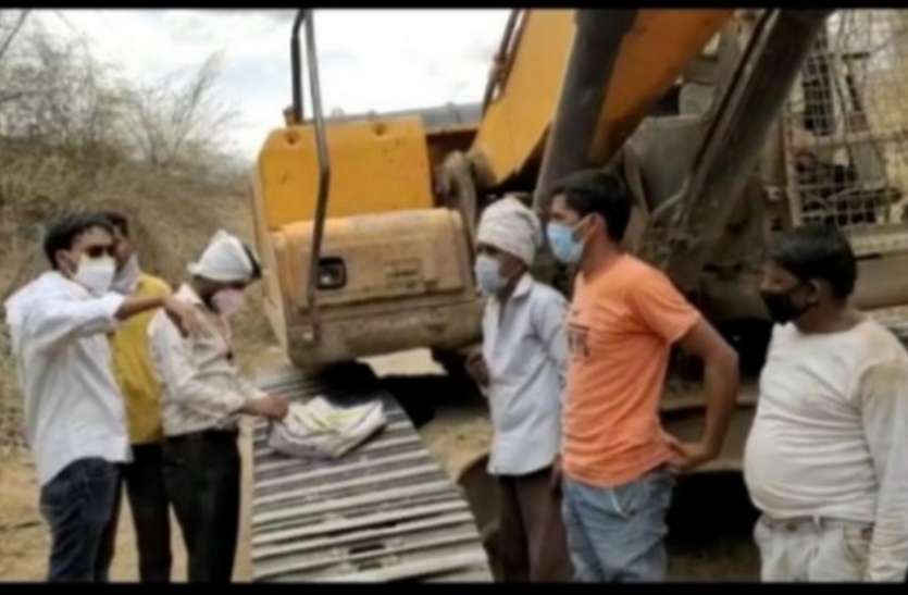 Illegal sand mining in Narmada River रेत ठेकेदार पर मेहरबान अफसर, नर्मदा किनारे खनन का खेल