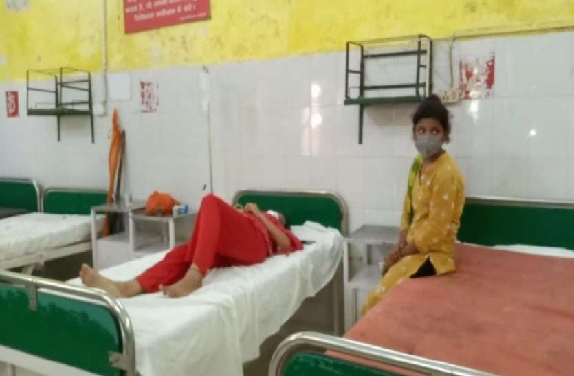 अस्पताल के वार्डबॉय करते थे छेड़खानी, परेशान होकर ट्रेनी नर्स से ने खा लिया अस्पताल के वार्डबॉय करते थे छेड़खानी, परेशान होकर ट्रेनी नर्स से ने खा लिया