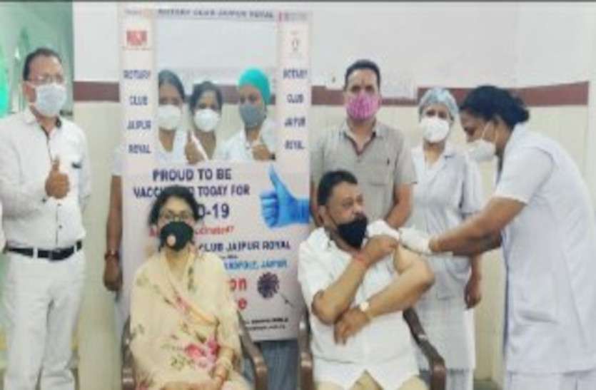 People aged 18-44 will have to wait for the vaccine वैक्सीन के लिए 18-44 आयु के लोगों को करना होगा इंतजार
