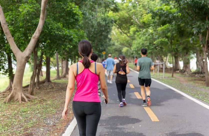 Walking Best Walking by Running :- रनिंग से बेस्ट है वॉकिंग, शरीर के लिए भी फायदेमंद