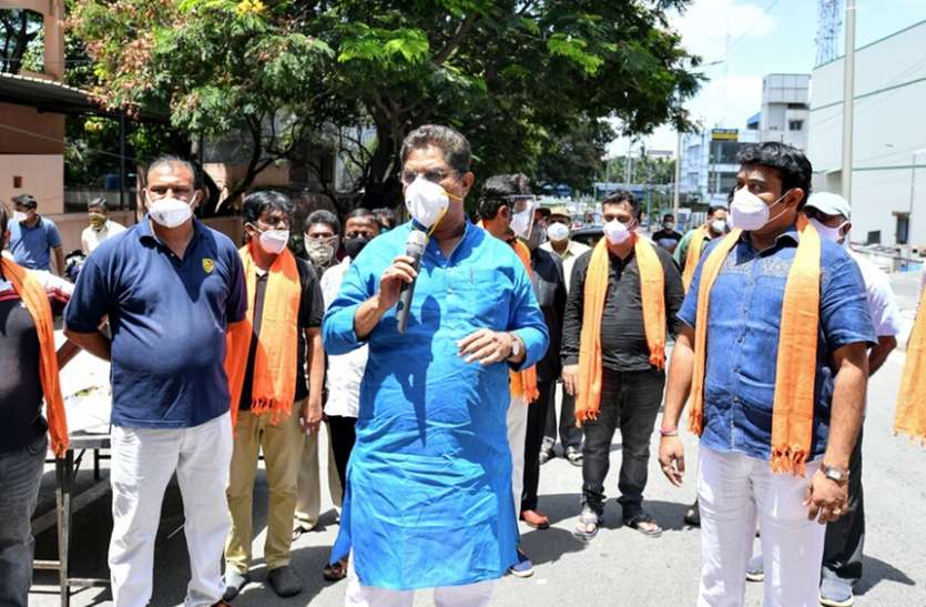 जब तक 500 से कम ना हों नए मामले, सख्ती जारी रहे जब तक 500 से कम ना हों नए मामले, सख्ती जारी रहे