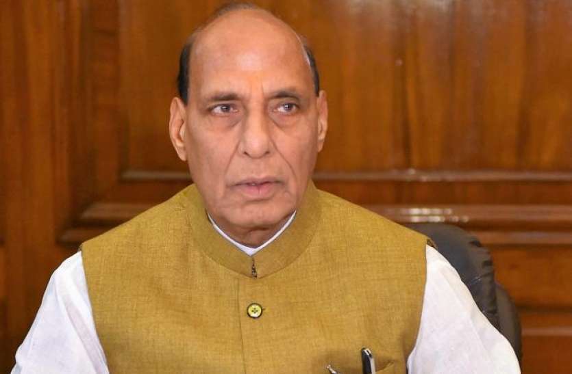 rajnath singh रक्षामंत्री राजनाथ सिंह ने नकारात्मक सूची के 108 सैन्य उपकरणों के आयात पर लगाया बैन