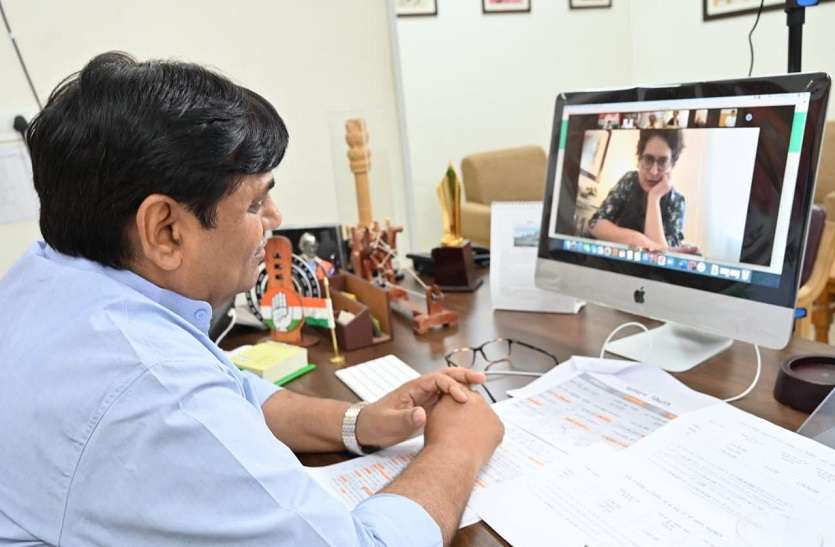 कोरोना ने बदला विरोध का तरीका, सड़कों की बजाए वर्चुअल  में तब्दील हुए  विरोध-प्रदर्शन