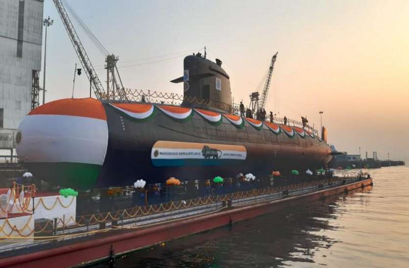 indian_submarines.jpg रक्षा मंत्रालय ने 6 सबमरीन के लिए 50 हजार करोड़ के डिफेंस प्रस्तावों को दी मंजूरी