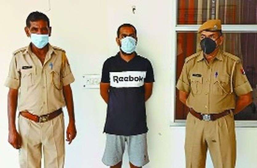 फर्जी ड्रग इंस्पेक्टर बनकर कई क्षेत्रों में दिखा चुका रौब फर्जी ड्रग इंस्पेक्टर बनकर कई क्षेत्रों में दिखा चुका रौब
