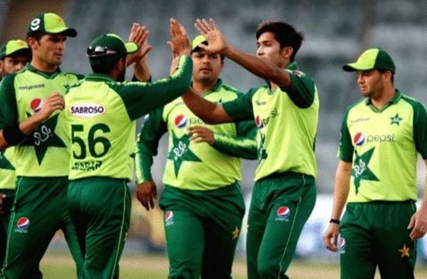 pakistan_team.jpg सोहेल और वसीम की पाकिस्तान की सीमित ओवर टीम में वापसी