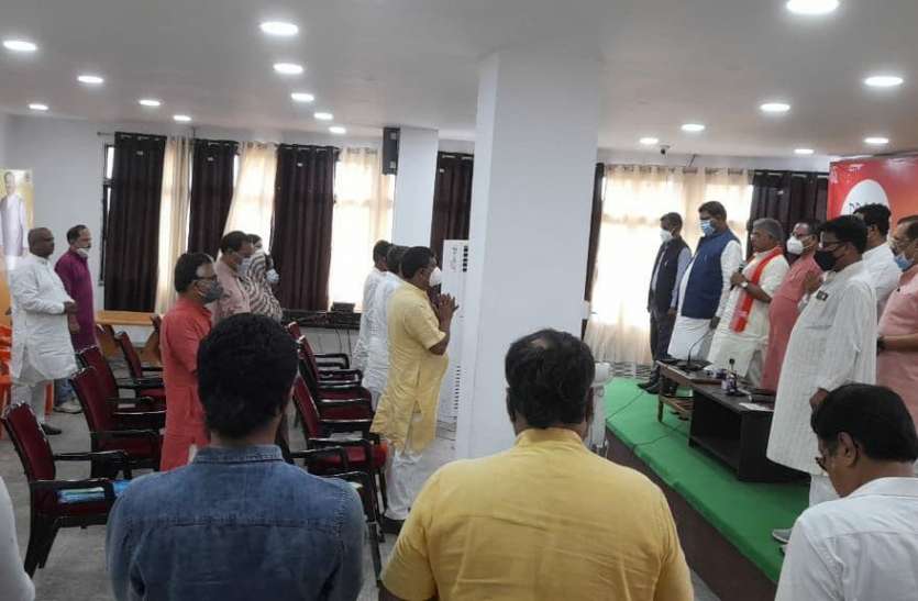 बंगाल में हिंसा के खिलाफ 23 से सड़क पर उतरेगी भाजपा बंगाल में हिंसा के खिलाफ 23 से सड़क पर उतरेगी भाजपा