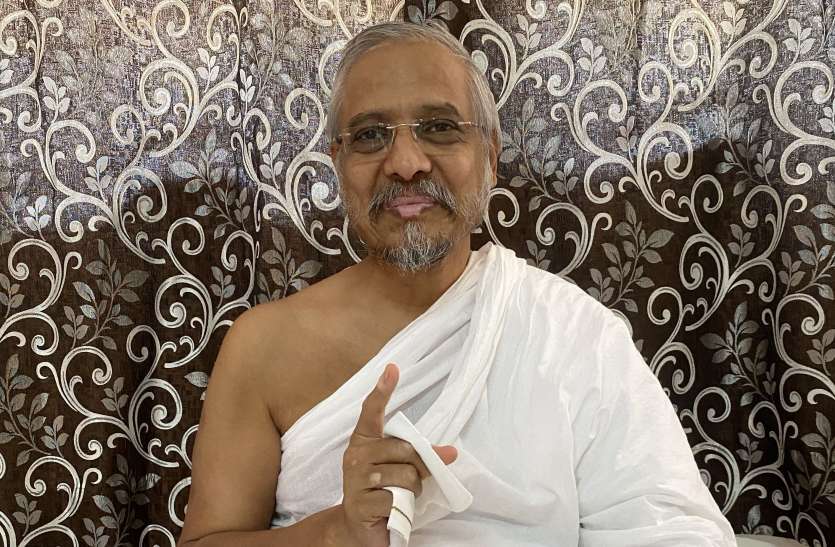 प्रताडि़त प्रकृति भी अभिशाप देती है-आचार्य देवेन्द्र सागर प्रताडि़त प्रकृति भी अभिशाप देती है-आचार्य देवेन्द्र सागर