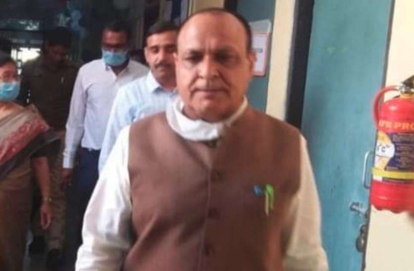 Doctor कोरोना से जिला चिकित्सालय के सीएमएस डॉ अमित चतुर्वेदी का हुआ निधन