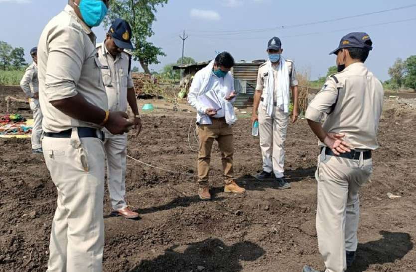 Angry with wife's second marriage, young man attacked in-laws, shot himself पत्नी की दूसरी शादी से नाराज युवक ने किया ससुराल पक्ष पर हमला, खुद को मारी गोली