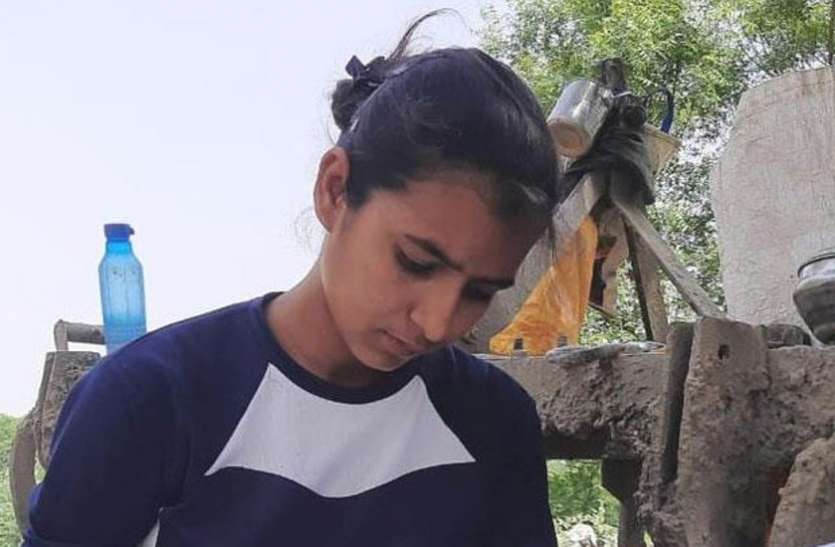 karate_player_hardeep_kaur.jpg 23 वर्षीय हरदीप कौर ने भारत के लिए जीते 20 मेडल, अब खेतों में कर रही हैं मजदूरी