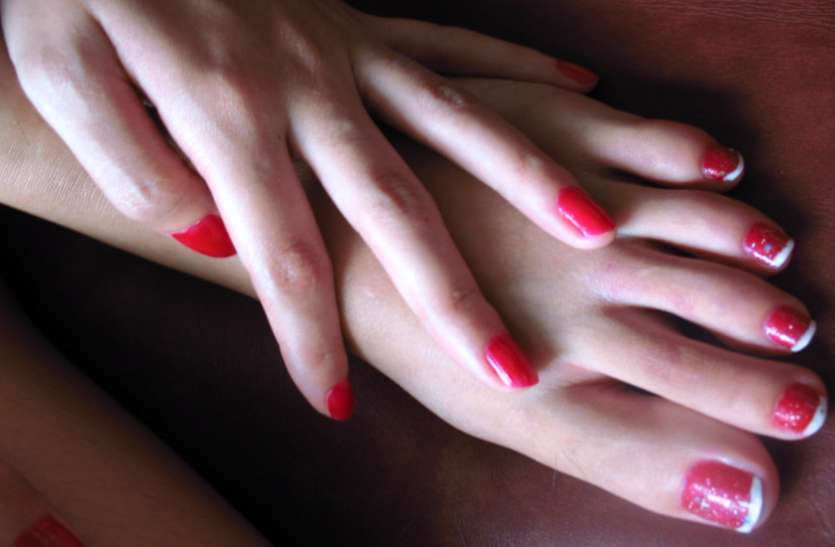 manicure_padicure_tips_in_hindi.jpg ब्यूटी टिप्स : घर पर भी कर सकते हैं मेनिक्योर व पेडिक्योर