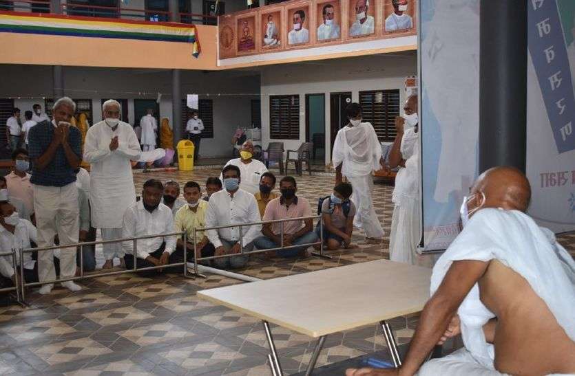 चातुर्मासिक वेबसाइट का लोकार्पण, मिलेगी सभी तरह की जानकारी चातुर्मासिक वेबसाइट का लोकार्पण, मिलेगी सभी तरह की जानकारी